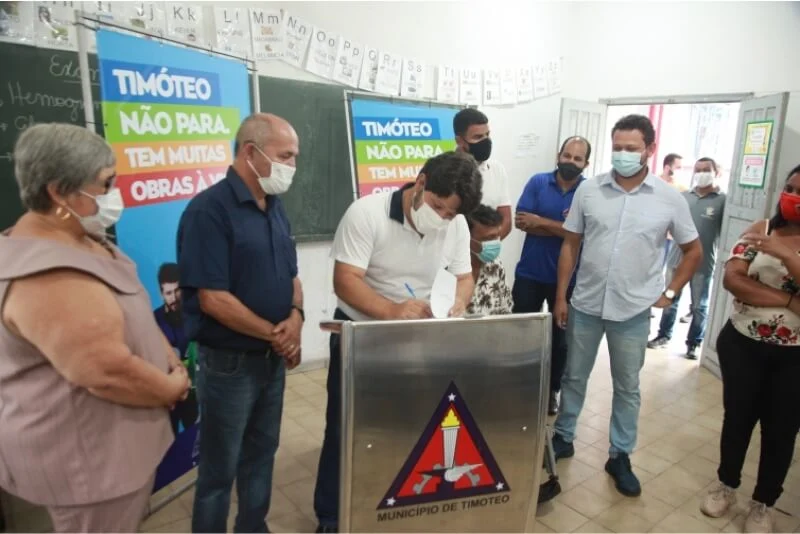 Prefeito Douglas Willkys autoriza reforma de prédio que vai abrigar CREIA 1 Prefeito Douglas Willkys autoriza reforma de prédio que vai abrigar CREIA