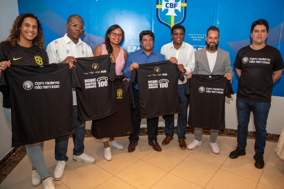 Presidente da CBF, Ednaldo Rodrigues, participa de lançamento da ação do governo federal "com racismo não tem jogo"