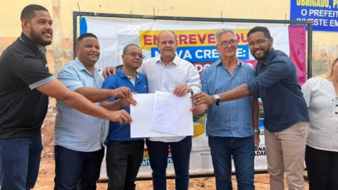 Prefeito assina ordem de serviço para construção de creche no Jardim do Trevo