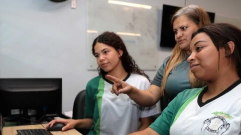 Governo de Minas publica quinto lote de nomeações de excedentes do concurso público da Educação realizado em 2017 9 Governo de Minas publica quinto lote de nomeações de excedentes do concurso público da Educação realizado em 2017