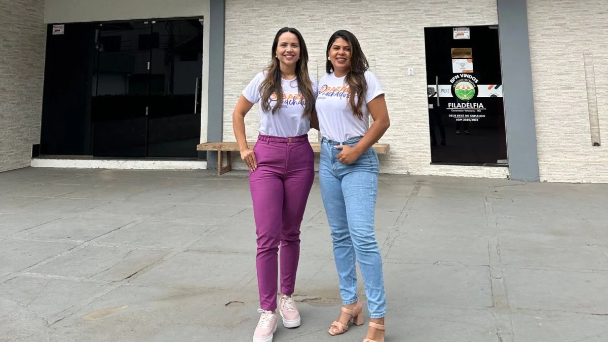 Doação de leite do Bazar de Achados começa com 500 litros 1 A parceria entre Aline e Adriana resultou em grandes oportunidades, como o Bazar de Achados, que chega a sua terceira edição: