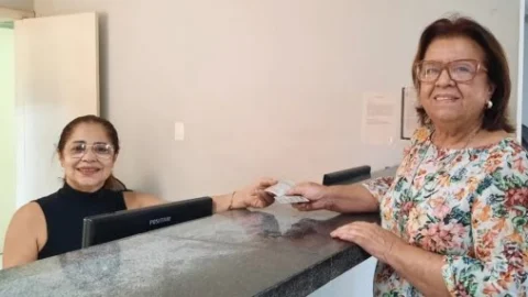 Unidades regionais do Ipsemg ajudam servidores aposentados na realização do Censo 2 Unidades regionais do Ipsemg ajudam servidores aposentados na realização do Censo