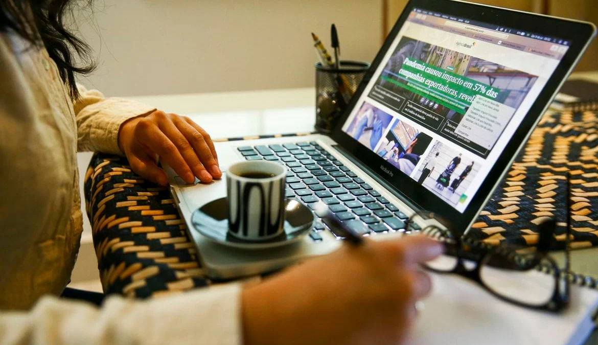 Pnad Contínua mostra que 9,5 milhões faziam trabalho remoto em 2022 1 Teletrabalho, home office ou trabalho remoto