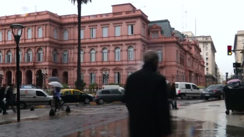 Em meio a crise econômica, argentinos escolhem presidente no domingo 4 Em meio a crise econômica, argentinos escolhem presidente no domingo