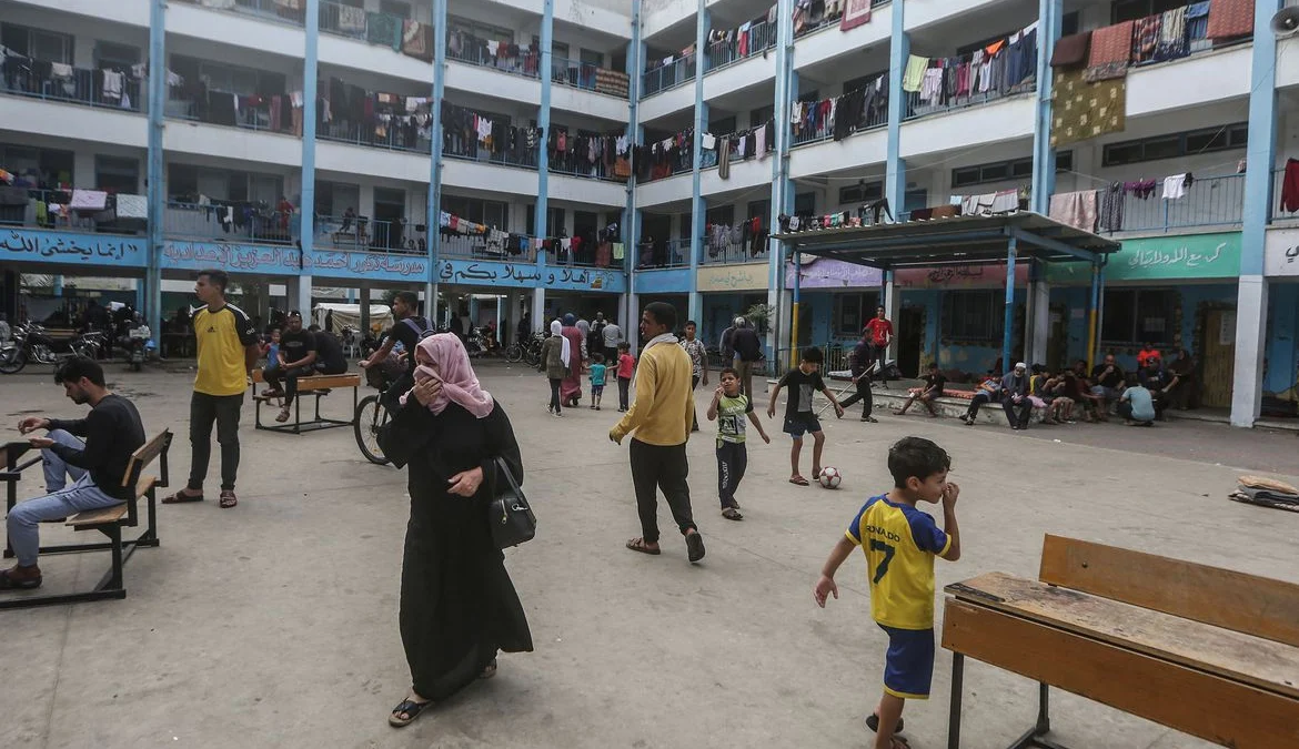 Vinte e quatro instalações da Agência das Nações Unidas de Assistência aos Refugiados Palestinos (UNRWA) já foram atingidas desde o início