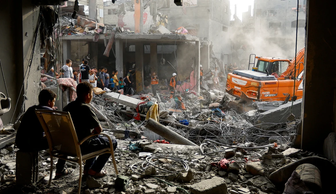 Combustível da ONU em Gaza pode acabar nesta quarta-feira 1 A Agência das Nações Unidas para Refugiados Palestinos (URRWA) alertou que o combustível sob controle da entidade deve acabar na noite