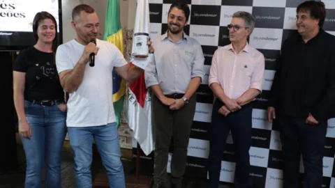 Cafés premiados em concursos promovidos pelo Governo de Minas já podem ser comercializados 4 Cafés premiados em concursos promovidos pelo Governo de Minas já podem ser comercializados