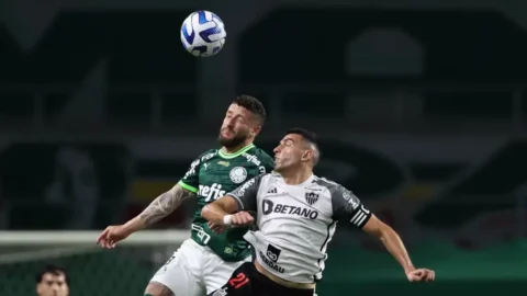 Felipão trabalha equipe para enfrentar o Palmeiras 6 Felipão trabalha equipe para enfrentar o Palmeiras