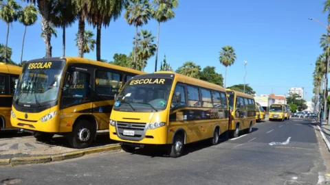 Pendências do transporte escolar devem ser regularizadas até amanhã