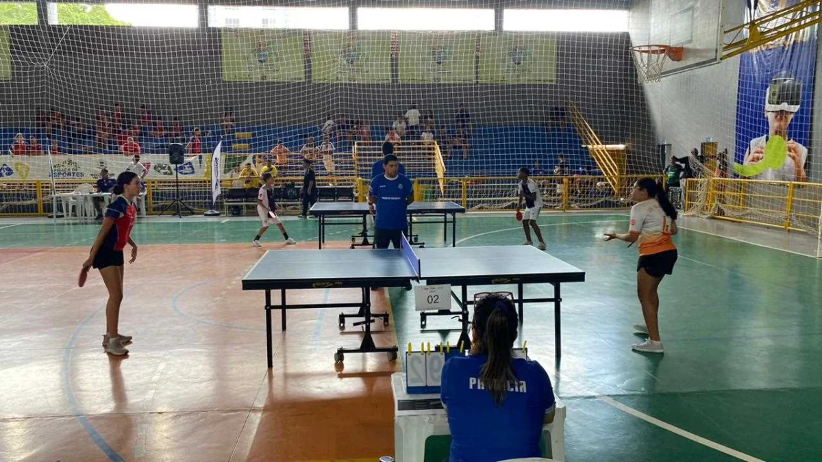 Sábado foi dia de disputas de judô e tênis de mesa do JEV 1 Os JEV são uma iniciativa da Secretaria Municipal de Cultura, Esporte, Lazer e Turismo (SMCELT) e tem o apoio do Conselho Municipal