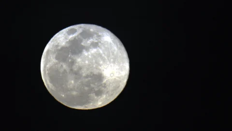 Eclipse parcial da Lua será hoje e poderá ser visto pela internet 5 Eclipse parcial da Lua será hoje e poderá ser visto pela internet