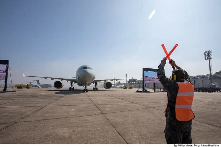 Brasileiros repatriados: Saiba quais serão os próximos voos 1 A Operação Voltando em Paz, do Governo Federal, segue na missão de repatriar brasileiros que estão nas áreas de conflitos em Israel e