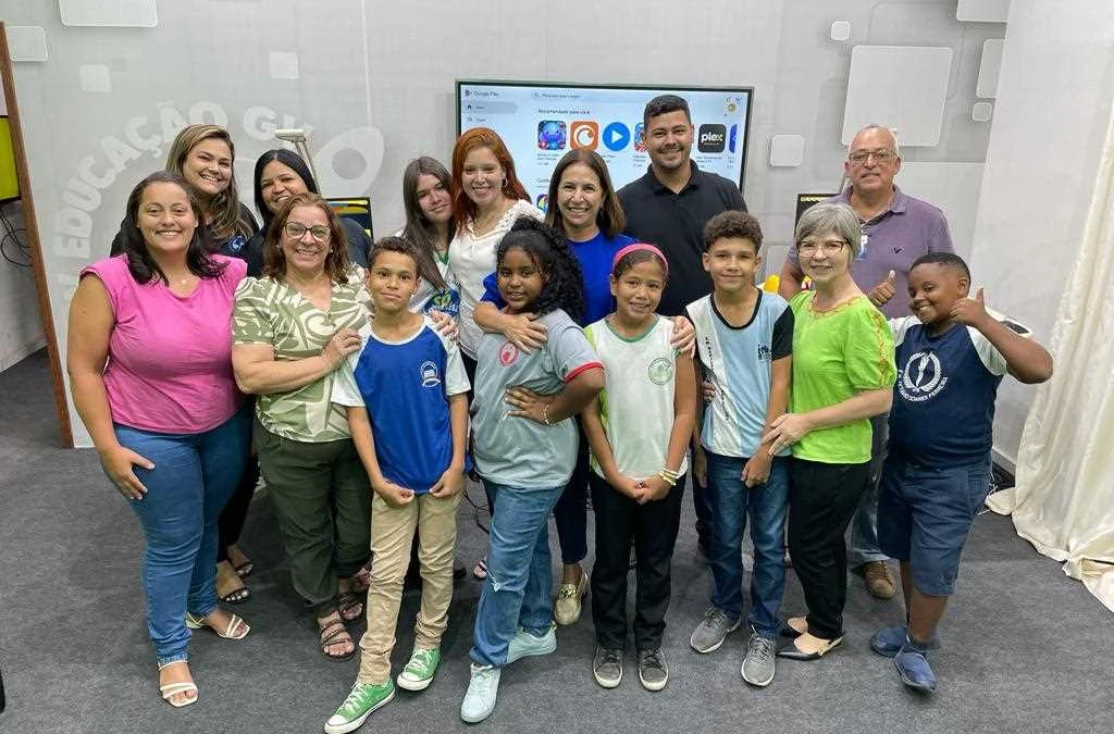 Aluno da Escola Marilourdes ganha a final do Só Letrinha 2023 1 A manhã desta terça-feira (24) foi marcada pela disputa final do Só Letrinha