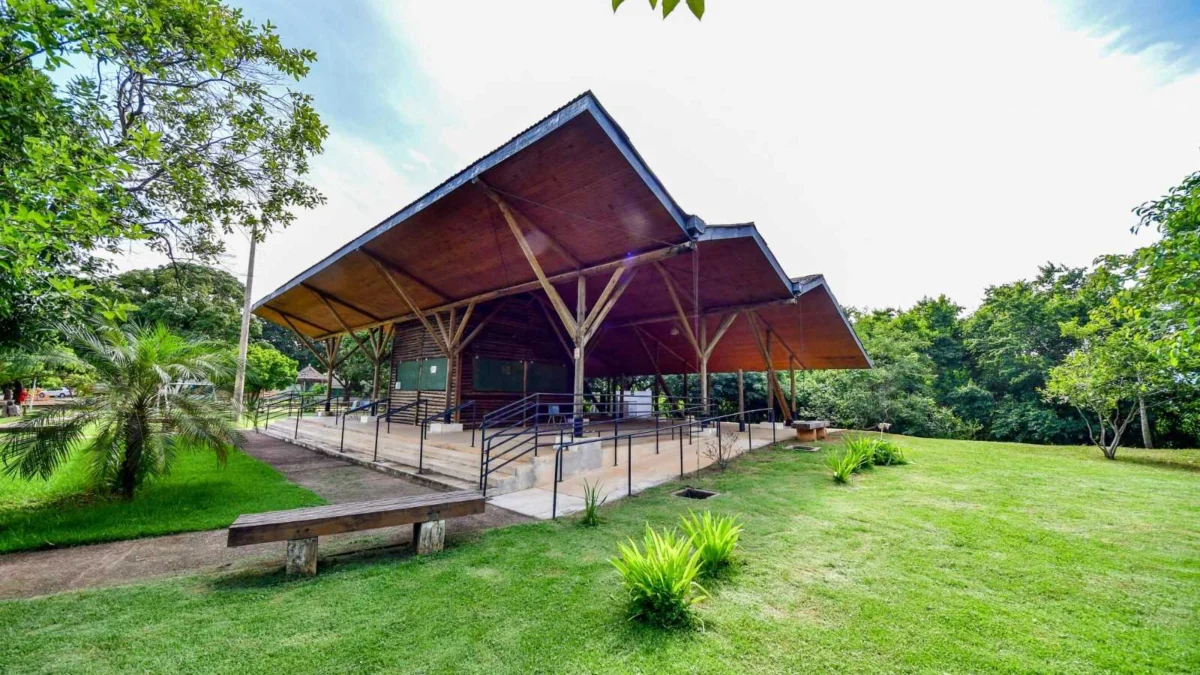 A Unidade de Conservação Ambiental Parque Natural de Governador Valadares Emiliana Marques (Dona Sinhá) está com novo horário