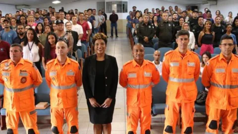 Sistema Socioeducativo forma servidores e colaboradores em curso de brigadista orgânico de incêndio 6 Sistema Socioeducativo forma servidores e colaboradores em curso de brigadista orgânico de incêndio