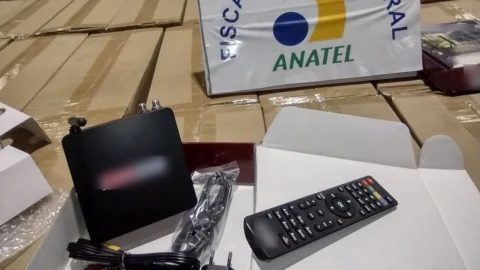 Anatel multa pessoa física por comercialização de produto clandestino 