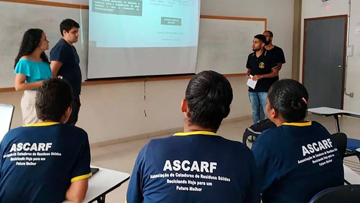 Estudantes de Engenharia Civil e Ambiental desenvolvem projetos para otimizar transporte de resíduos 1 ascarf (1)
