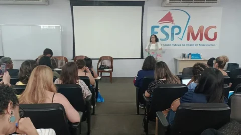 ESP-MG inicia aulas da segunda turma da Especialização em Políticas de Saúde Mental e Atenção Psicossocial 6 ESP-MG inicia aulas da segunda turma da Especialização em Políticas de Saúde Mental e Atenção Psicossocial