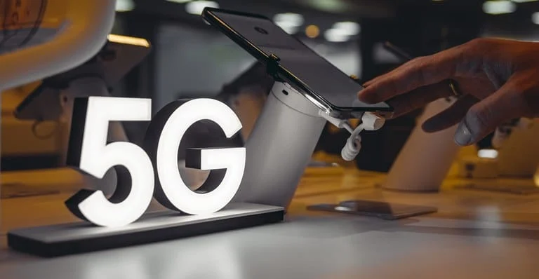 Sinal do 5G é liberado para mais 432 municípios brasileiros 1 Mais 432 municípios brasileiros já podem contar, a partir de segunda-feira (23/10), com a ativação do sinal 5G