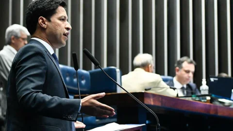 Aprovado no Senado, programa Desenrola Brasil segue para sanção