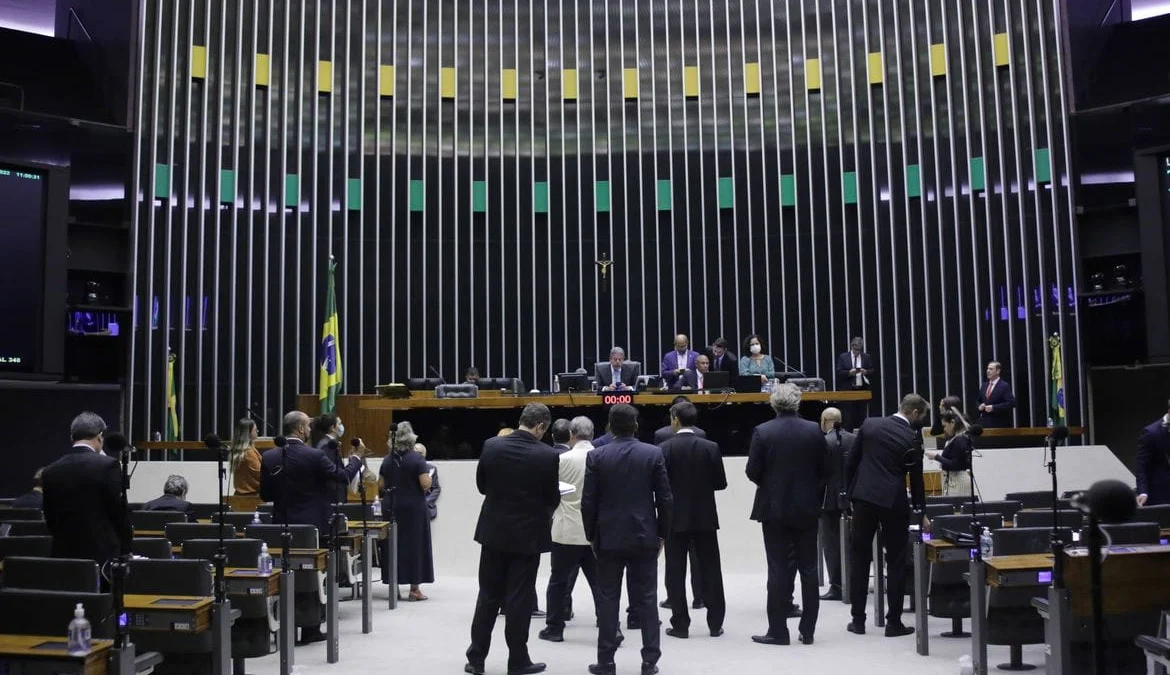 A Câmara dos Deputados deve votar nesta quarta-feira (25) o Projeto de Lei (PL) 4.173/23, que trata da taxação das offshores no exterior