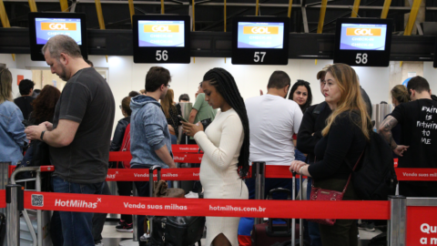 Sete voos foram cancelados nesta segunda-feira em Congonhas 7 Sete voos foram cancelados nesta segunda-feira em Congonhas