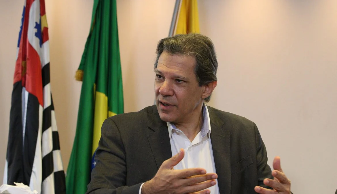 Plataforma do Desenrola Brasil renegocia dívidas de até R$ 5 mil 1 Ministro Fernando Haddad