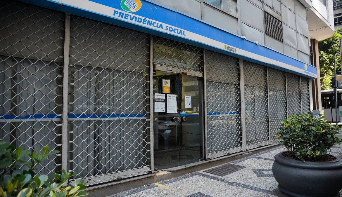 Agências do INSS recebem Atestmed a partir desta segunda-feira 1 Instituto Nacional do Seguro Social (INSS) volta atendimento presencial nas agências