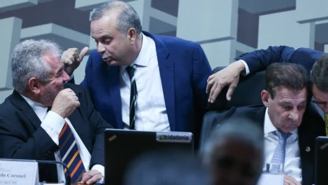 Comissão do Senado aprova projeto que prorroga desoneração da folha