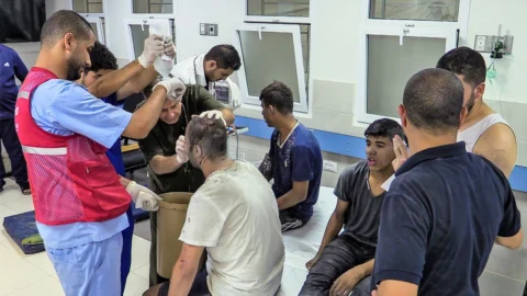 Profissionais de saúde apelam por resgate de vítimas no Oriente Médio