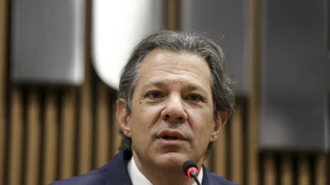 Dia seguinte à aprovação da reforma tributária preocupa, diz Haddad