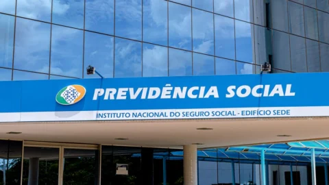 PF investiga grupo criminoso que fraudava benefícios do INSS