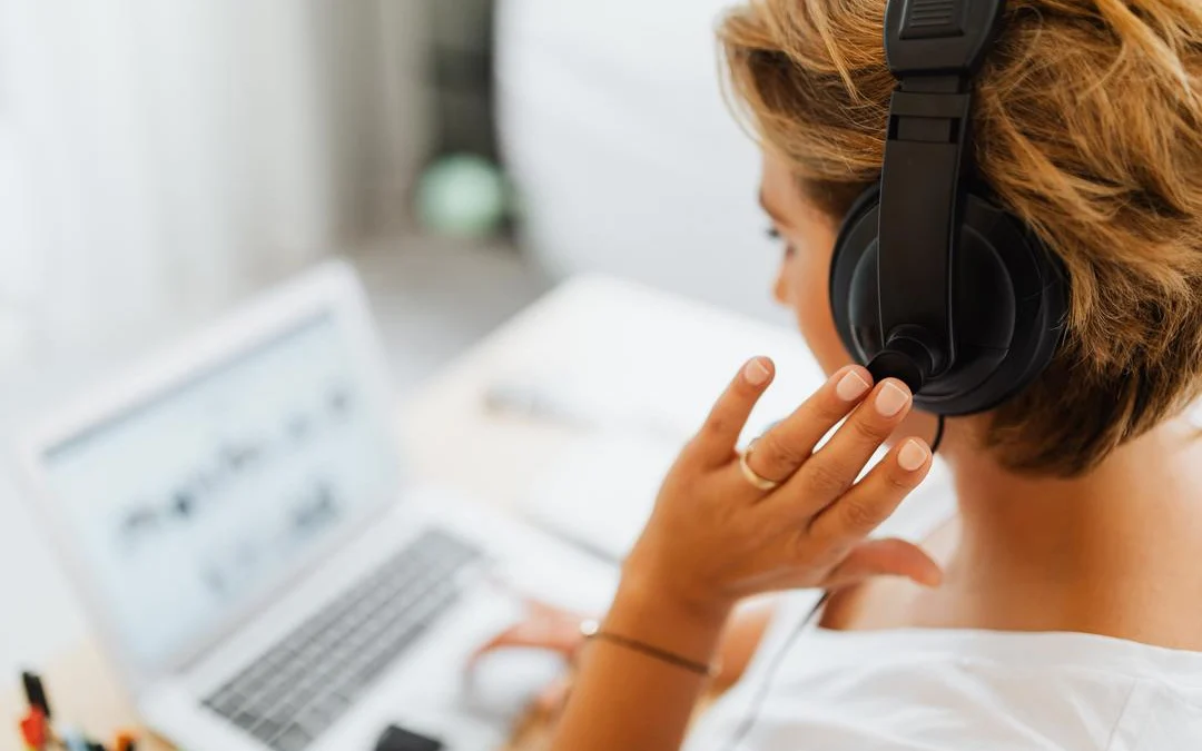 Nova contratação de serviços de telefonia para os órgãos estaduais garante economia de R$ 14 milhões para o Governo de Minas 1 A Seplag-MG realizou uma nova contratação de serviços de telefonia fixa para atender 38 órgãos e entidades do Governo de Minas nos próximos