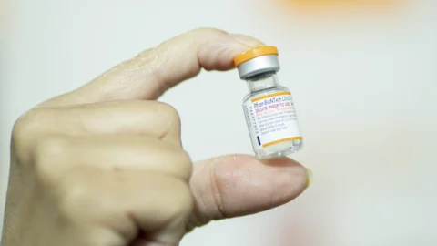 TCU aponta perdas de R$ 1,2 bilhão com vacinas vencidas 7 TCU aponta perdas de R$ 1,2 bilhão com vacinas vencidas