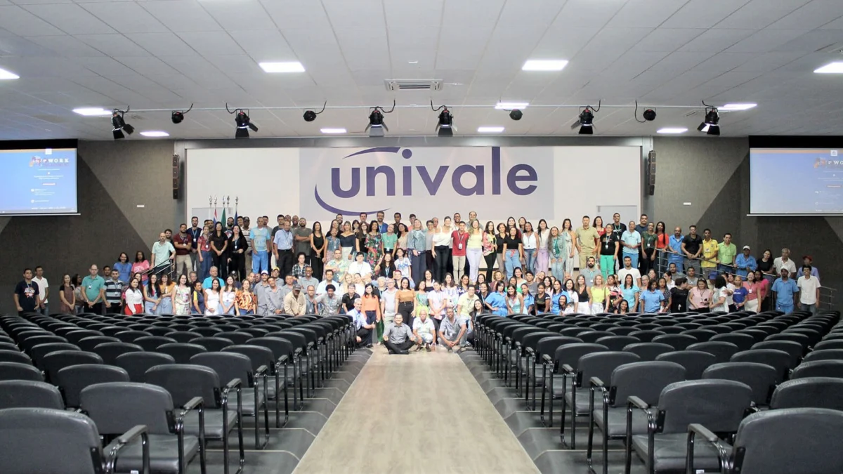 UNIVALE celebra Dia do Trabalhador com palestra sobre coragem 1 work-engagement-univale