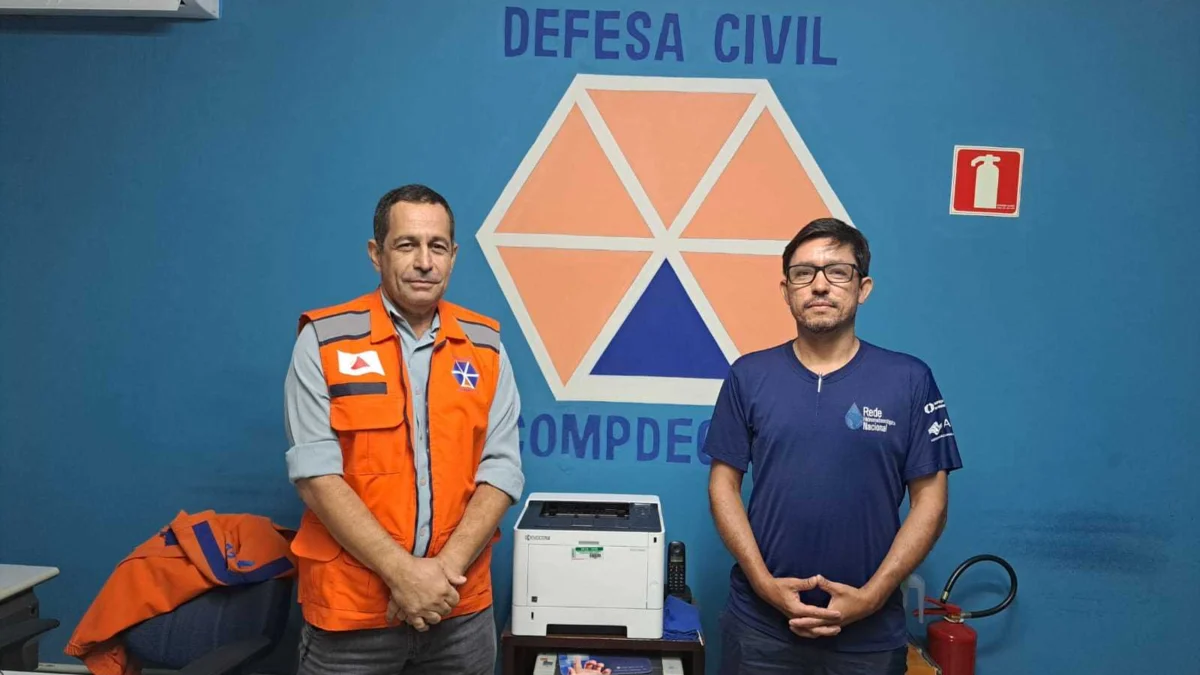 Defesa Civil e CPRM fazem calibragem das cotas de inundação no Rio Doce 1 A Defesa Civil e Técnico da Companhia de Pesquisa de Recursos Minerais (CPRM) estão percorrendo toda a orla do Rio Doce da área urbana