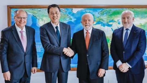 Presidente Lula conversa sobre investimentos no Brasil com CEO da Nissan 4 Presidente Lula conversa sobre investimentos no Brasil com CEO da Nissan