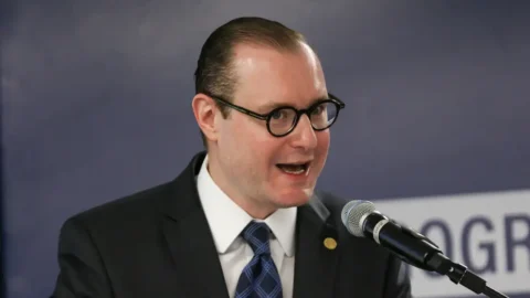 STF: Zanin vota por anular acórdão sobre revisão da vida toda no INSS 4 STF: Zanin vota por anular acórdão sobre revisão da vida toda no INSS