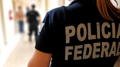 Policiais federais prendem dois suspeitos de planejar atos terroristas