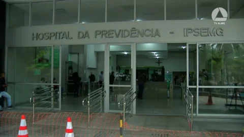 Iluminação do Hospital do Ipsemg chama a atenção para prevenção e combate ao câncer de próstata 2 Iluminação do Hospital do Ipsemg chama a atenção para prevenção e combate ao câncer de próstata