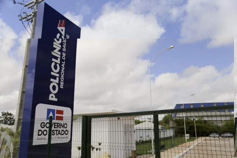 Novo PAC Saúde prevê R$ 1,026 bilhão para a construção de 54 novas Policlínicas 1 Gestores dos estados, municípios e do Distrito Federal têm até a próxima sexta-feira, dia 10, para solicitar investimentos em novas