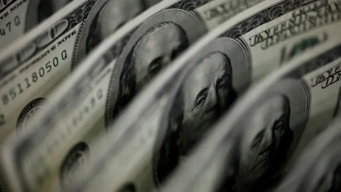 Dólar cai para R$ 4,86 e fecha no menor valor em dois meses 2 Dólar cai para R$ 4,86 e fecha no menor valor em dois meses
