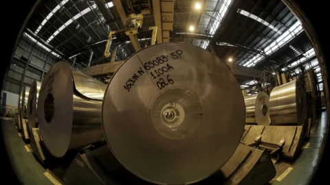 Produção industrial registra 0,1% em setembro, aponta IBGE