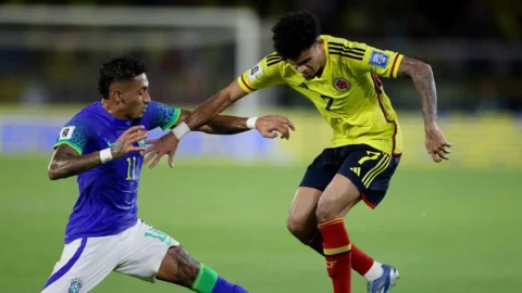 Brasil joga mal e perde para Colômbia em Barranquilla