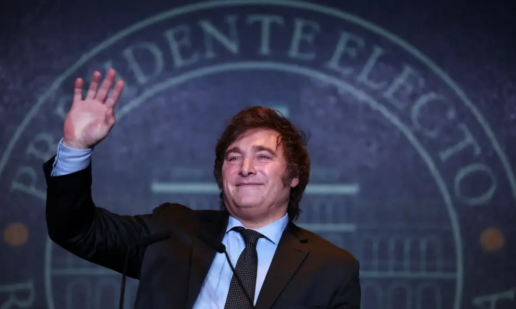 O candidato de ultradireita Javier Milei será o futuro presidente da Argentina pelos próximos quatro anos