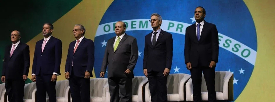 Governador participa de cerimônia de posse da nova presidência da CNI 1 O governador Romeu Zema participou, na noite desta terça-feira (31/10), da cerimônia de posse do novo presidente da Confederação Nacional