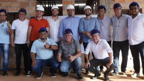 Governador em exercício supervisiona obras do Mãos Dadas em São Joaquim de Bicas