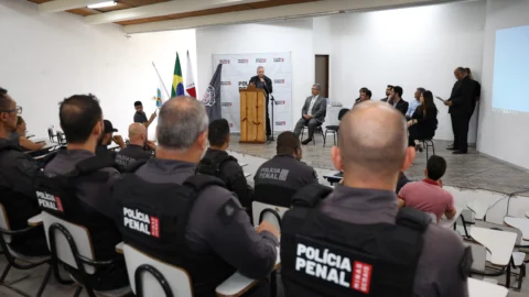 Detentos da Nelson Hungria iniciam produção de mesas de pingue-pongue