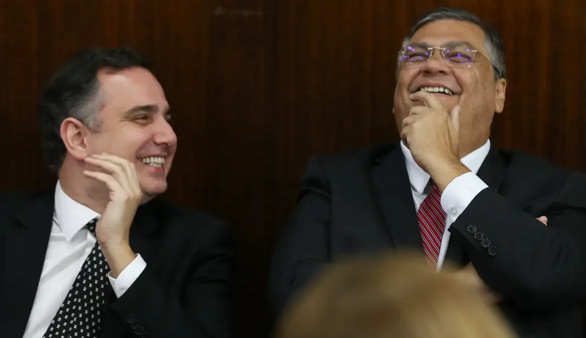 O senador e presidente da Comissão de Constituição e Justiça do Senado, Davi Alcolumbre (União-AP), marcou para o dia 13 de dezembro