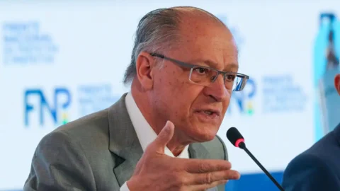 Alckmin defende nova proposta para desonerar folha de pagamento 6 Alckmin defende nova proposta para desonerar folha de pagamento